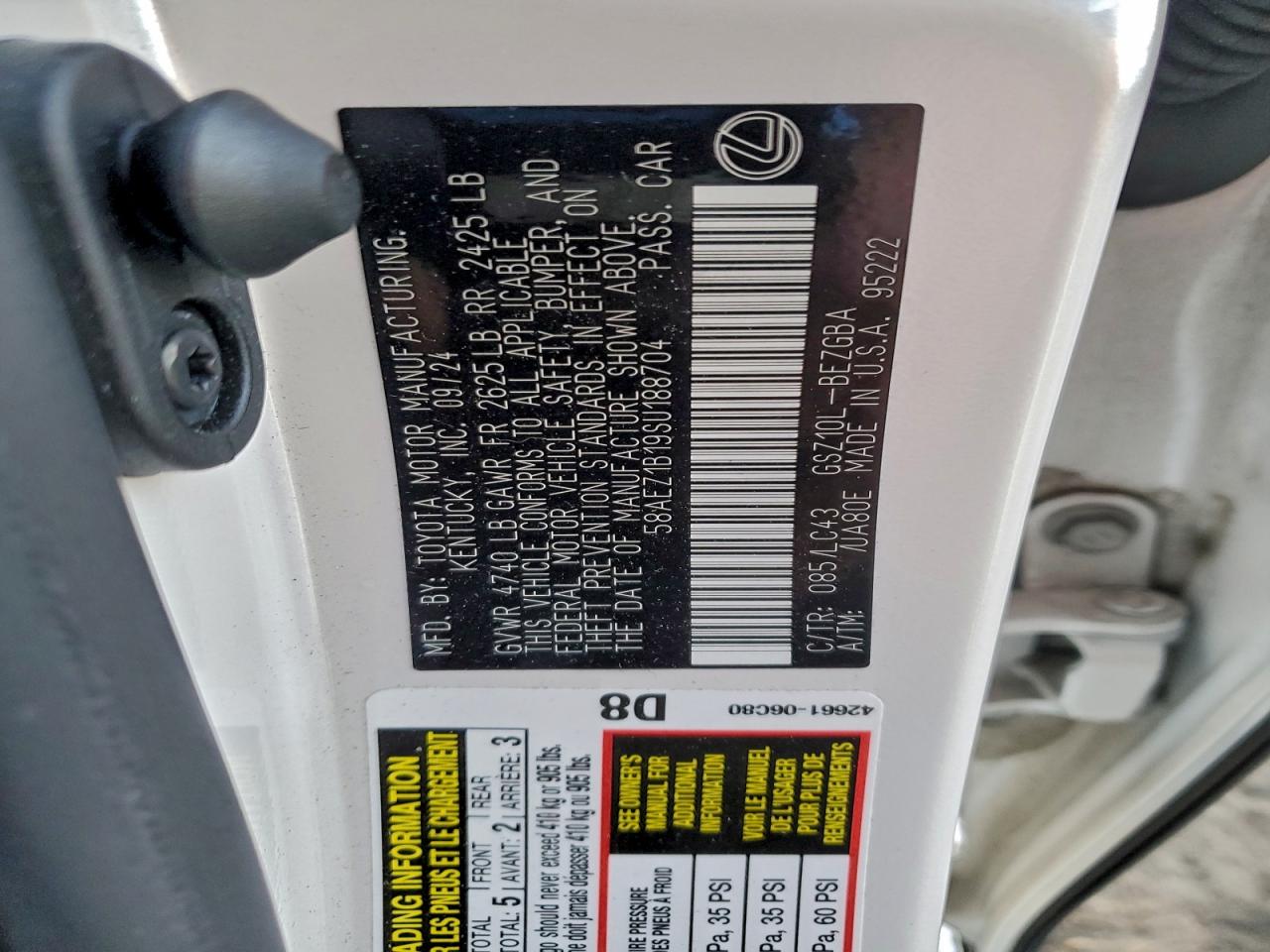 Lexus Es 350 Base Image 9