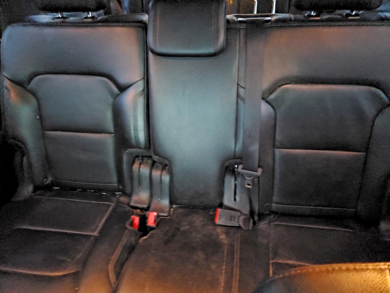 Ford Explorer Xlt Image 7