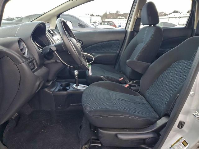 Nissan Versa S Image 11