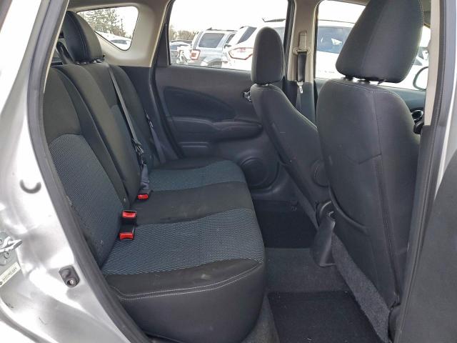 Nissan Versa S Image 9