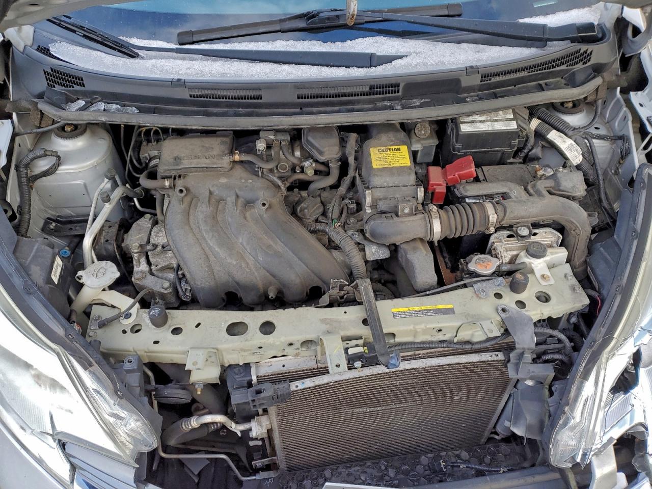 Nissan Versa S Image 7