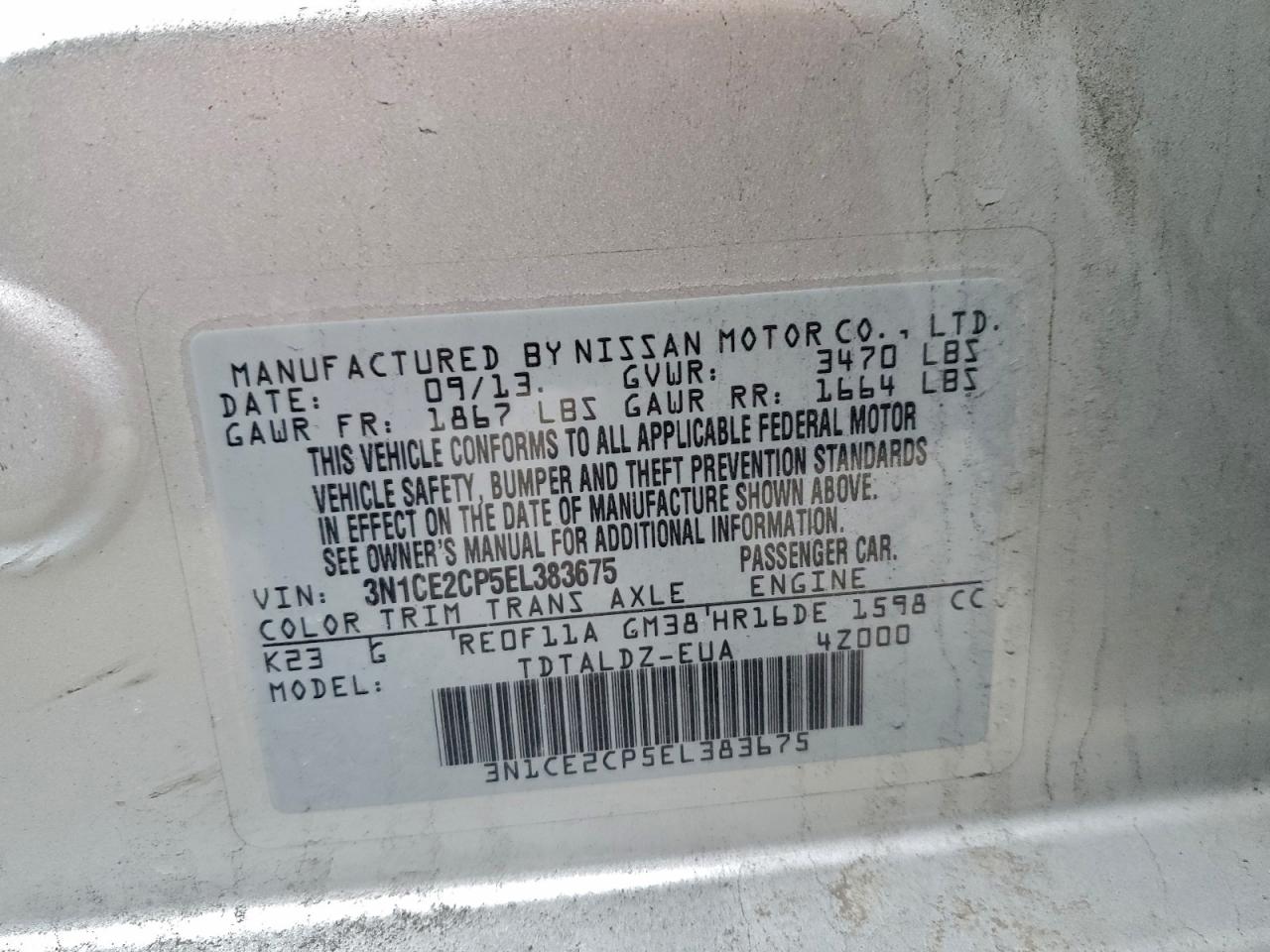 Nissan Versa S Image 8