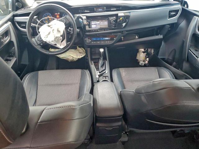 Toyota Corolla L Image 11