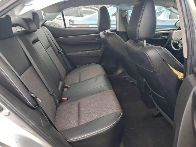 Toyota Corolla L Image 6