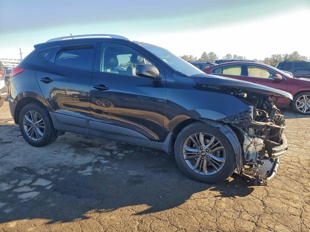 Hyundai TUCSON Limited Image 3