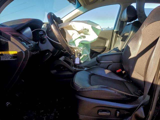 Hyundai TUCSON Limited Image 12