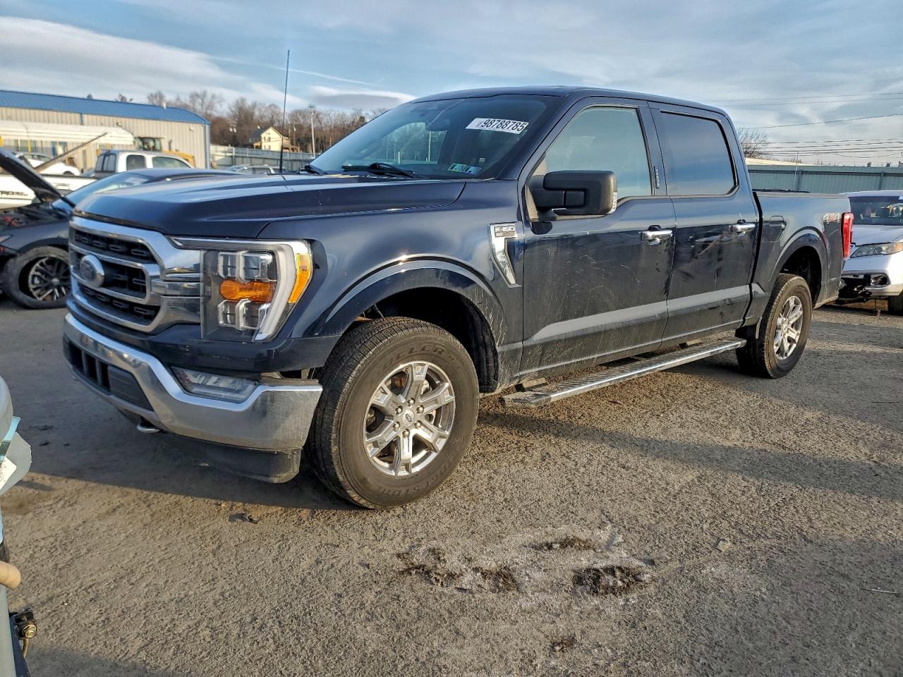 Ford F-150 Supercrew Image 1