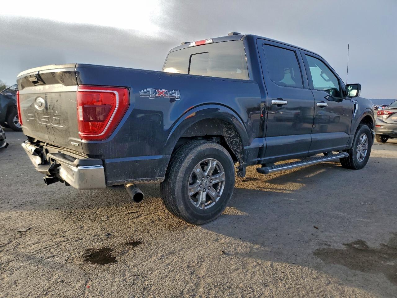 Ford F-150 Supercrew Image 4