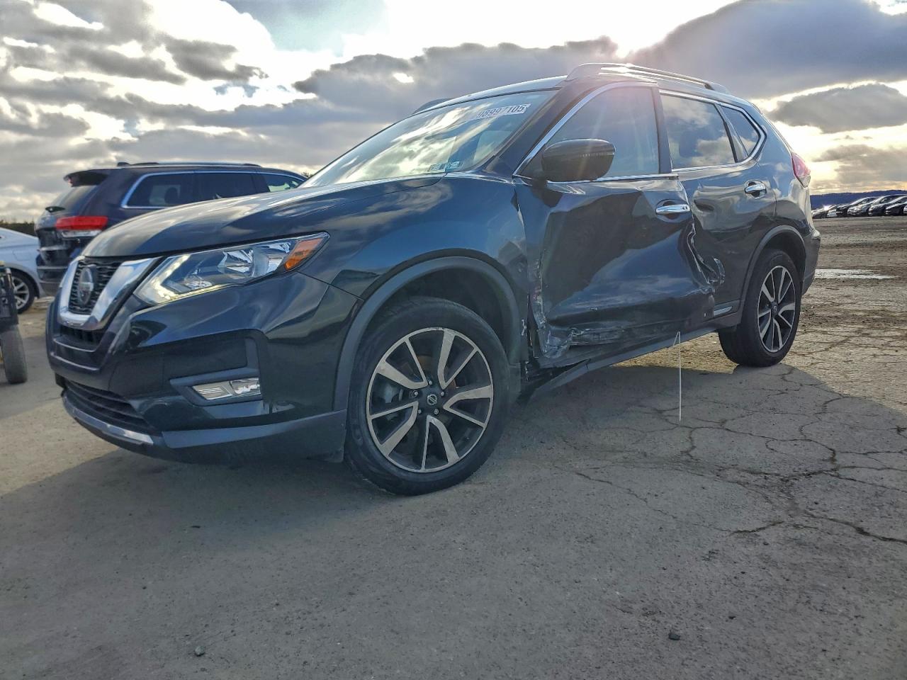 Nissan Rogue S Image 1