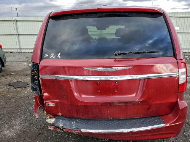 Chrysler Minivan Touring Image 5