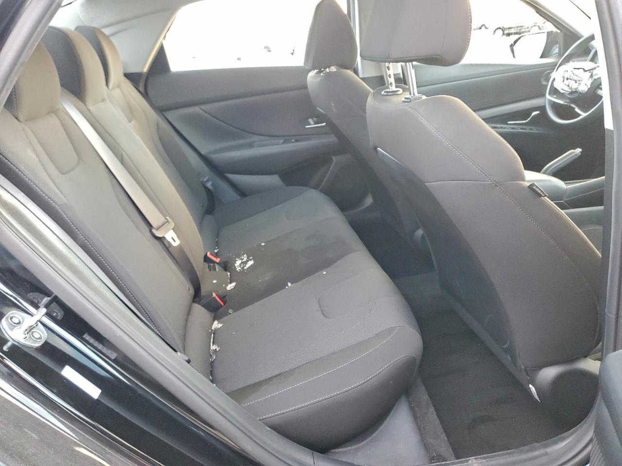 Hyundai ELANTRA Se Image 8