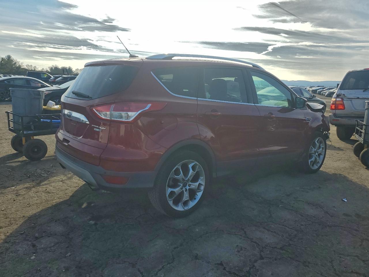 Ford Escape Titanium Image 6