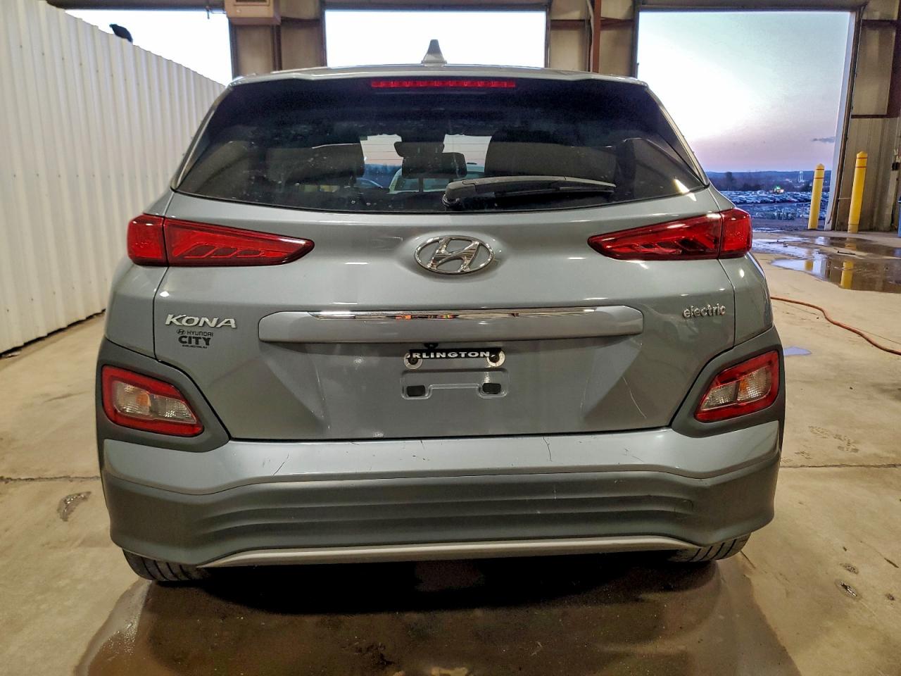Hyundai KONA Limited Image 10