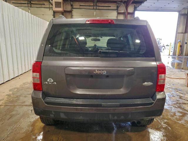 Jeep Patriot Latitude Image 7