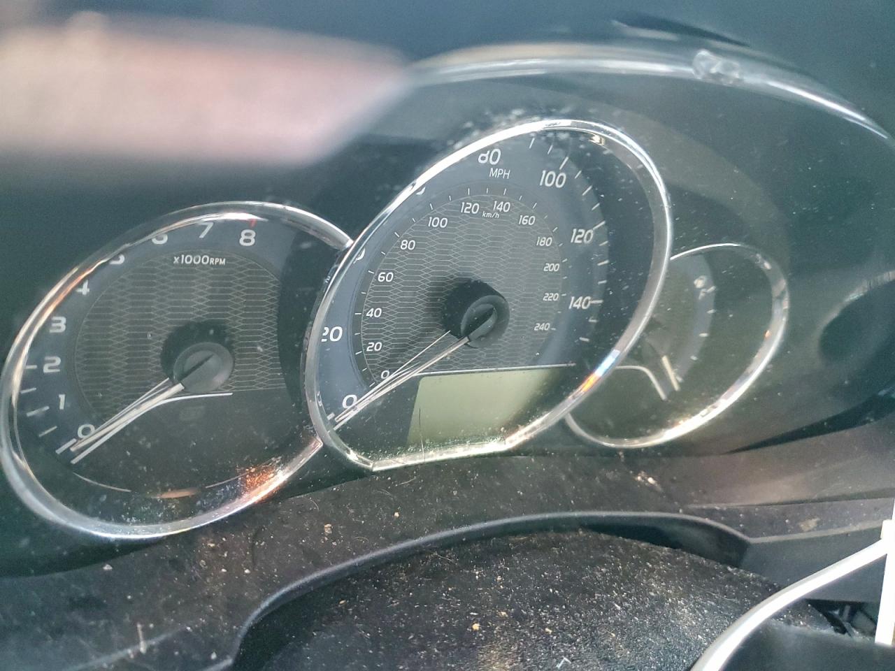 Toyota Corolla L Image 12