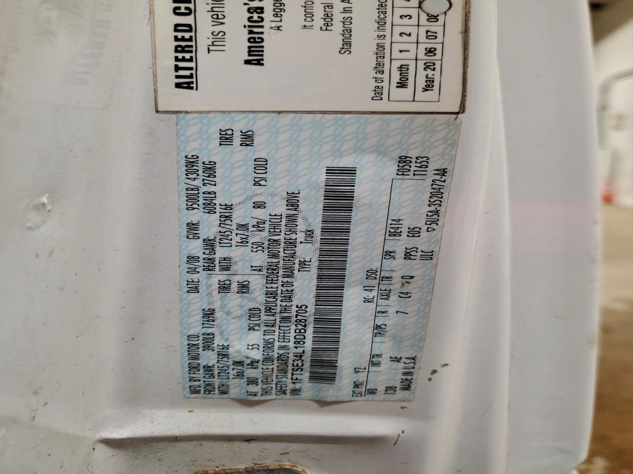 Ford E-350 E350 Super Duty Van Image 13