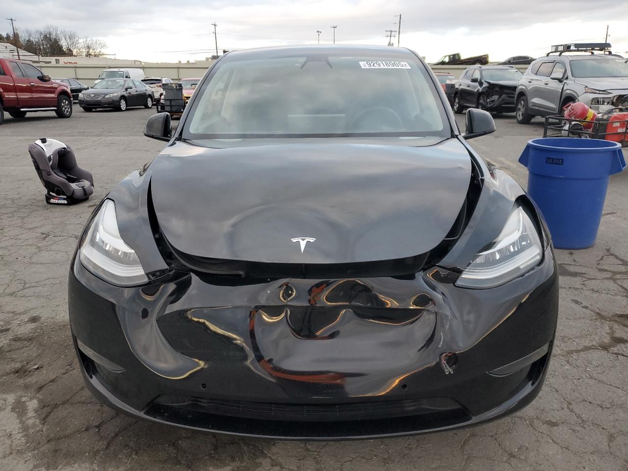 Tesla Model Y Image 2