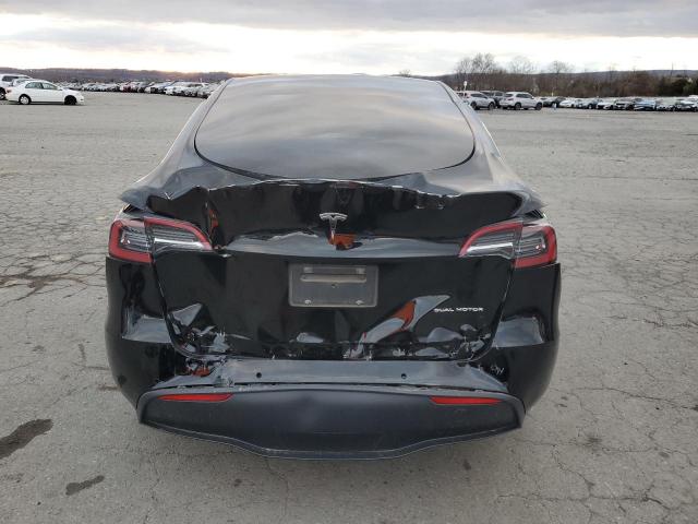 Tesla Model Y Image 9