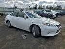 Lexus Es 300h Image 2