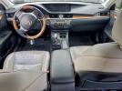 Lexus Es 300h Image 8