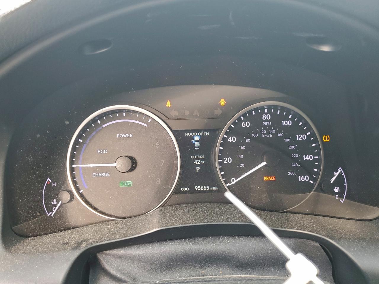 Lexus Es 300h Image 6