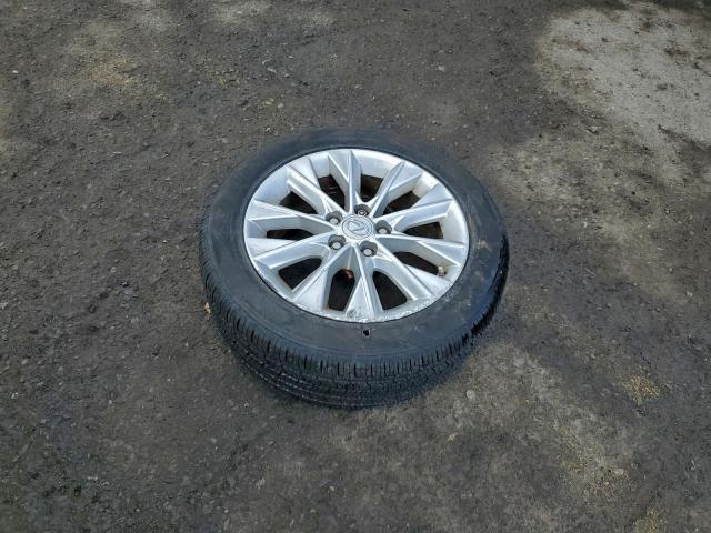 Lexus Es 300h Image 11