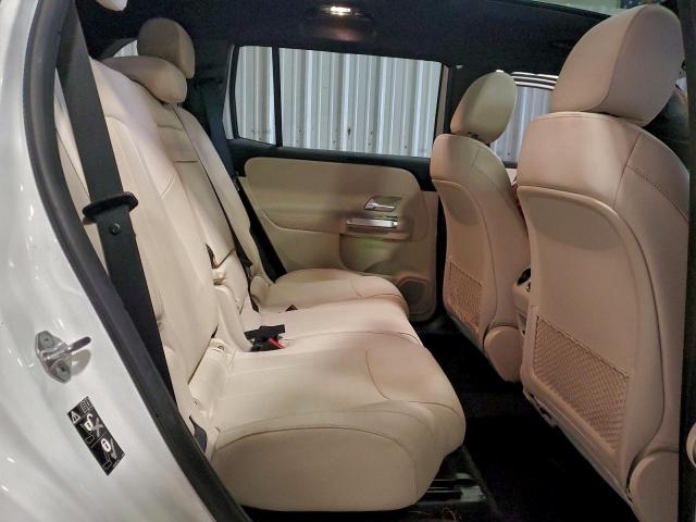 Mercedes-Benz GLB 250 4matic Image 11