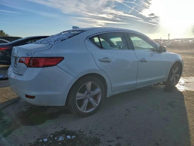 Acura ILX 20 Tech Image 2