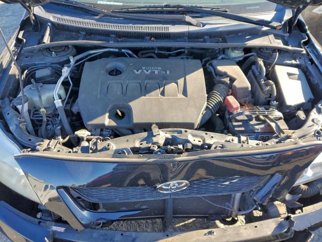 Toyota Corolla Base Image 12