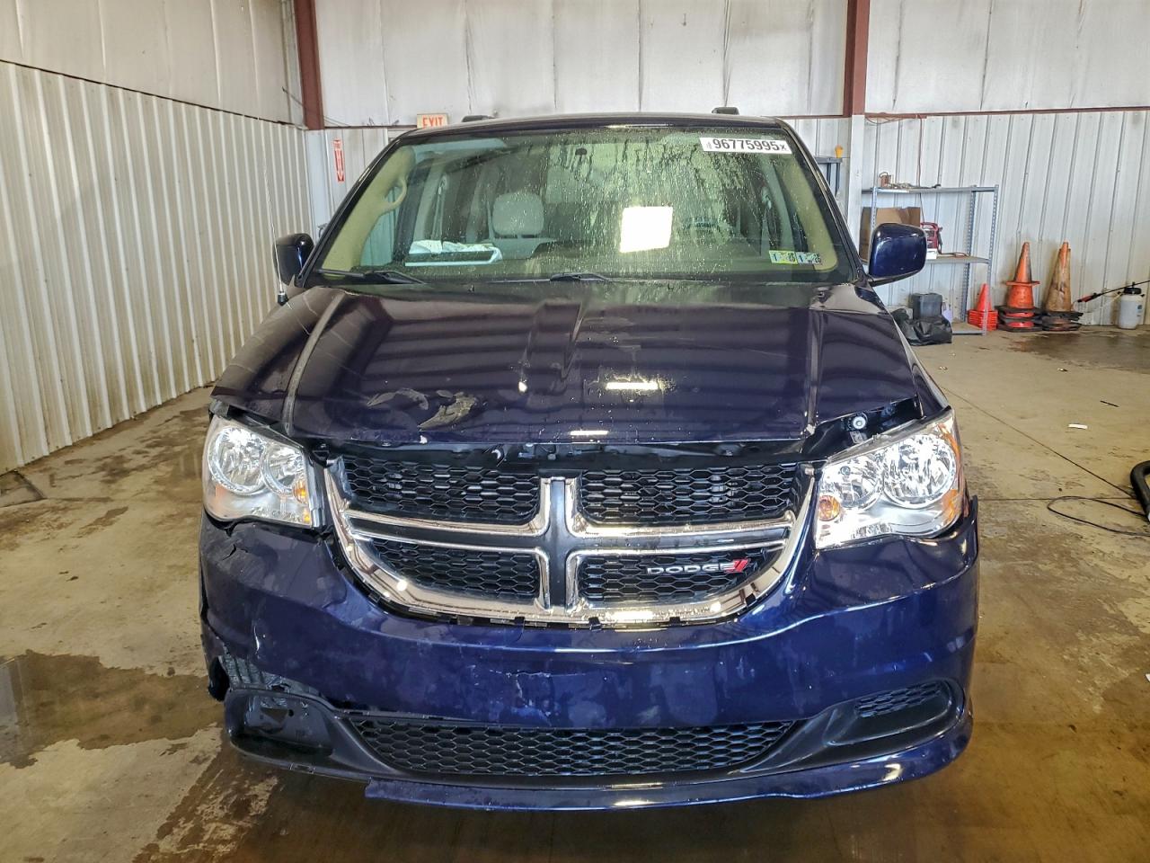 Dodge Caravan Sxt Image 5