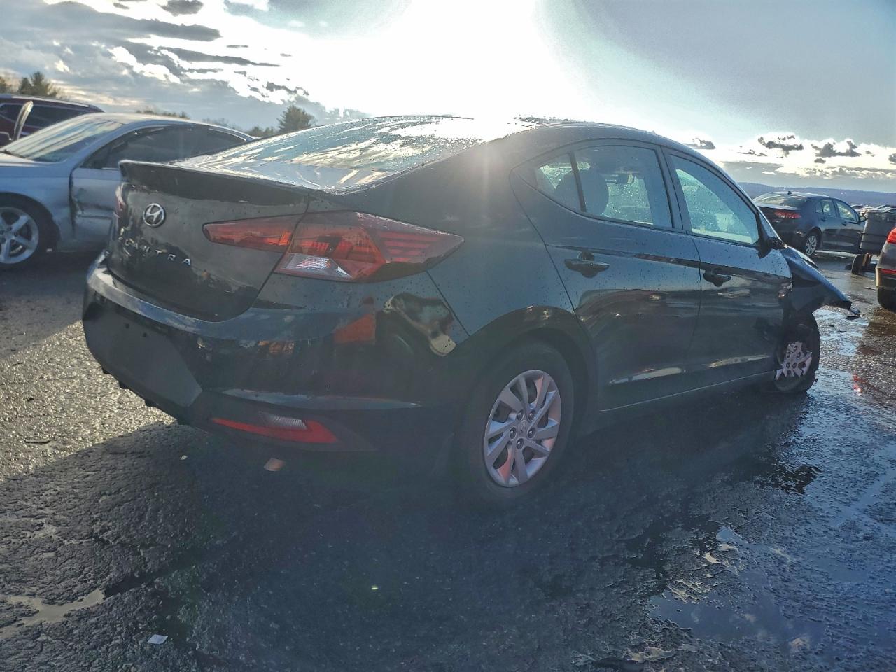 Hyundai ELANTRA Se Image 7