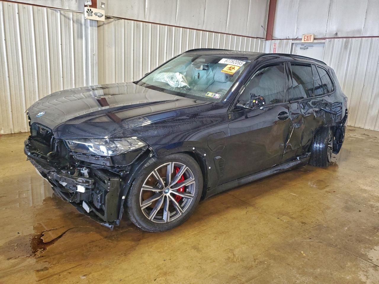 BMW X Series Xdrive50e Image 1