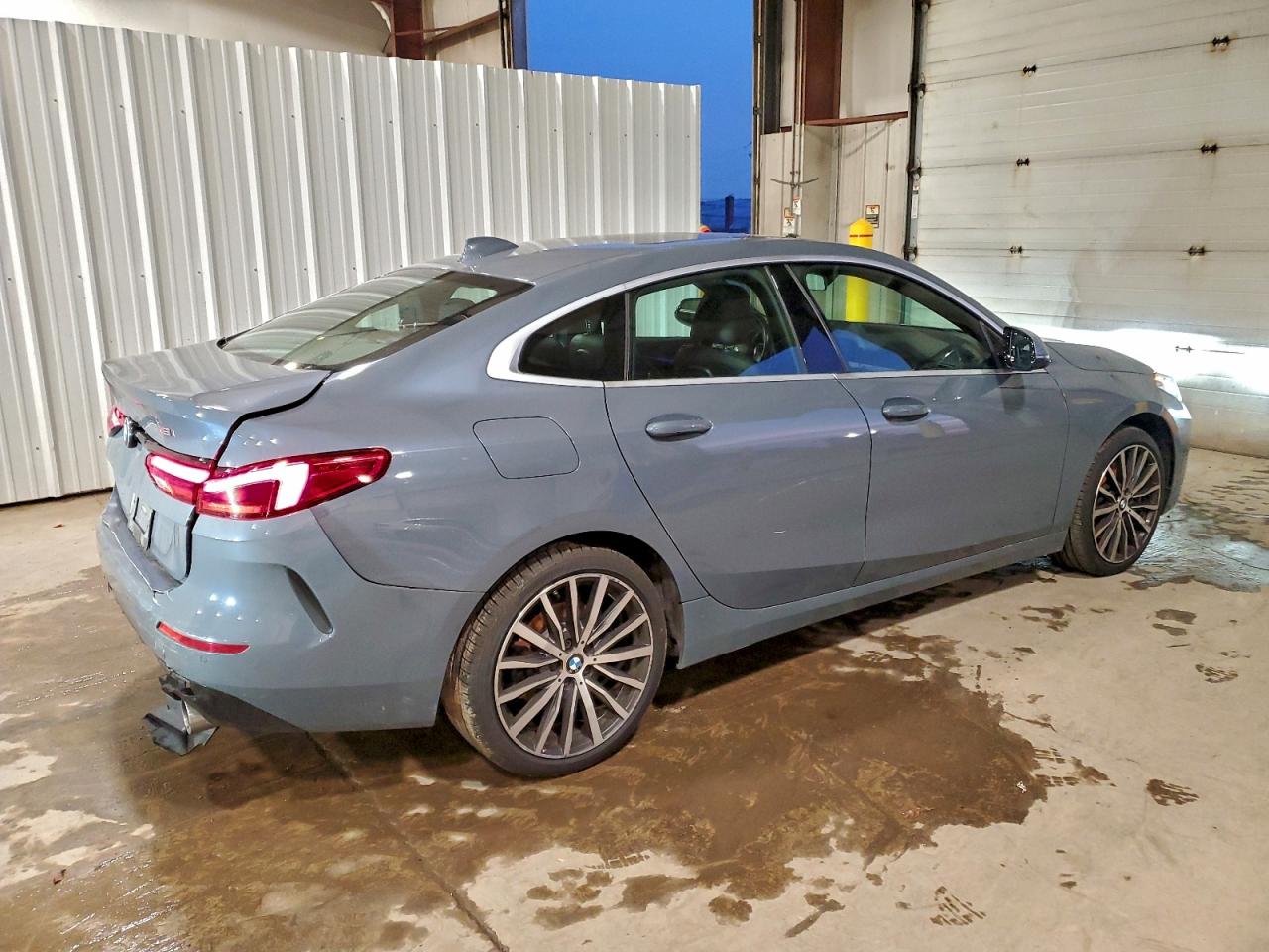 BMW 2 Series Image 7