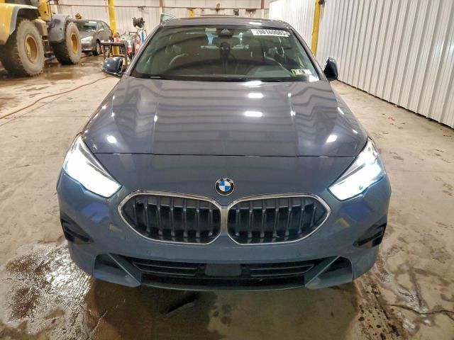 BMW 2 Series Image 9