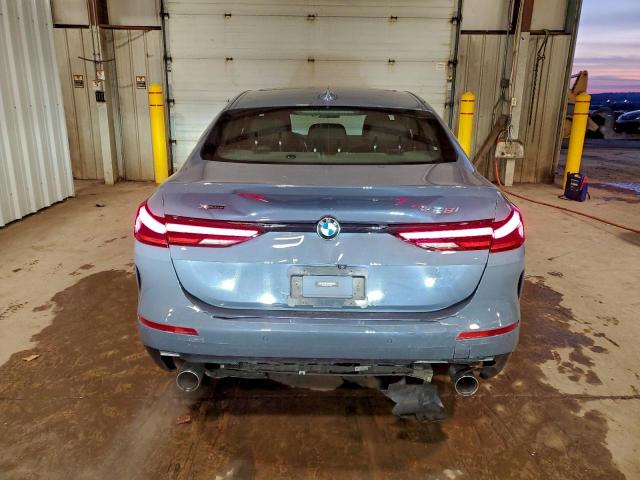 BMW 2 Series Image 2