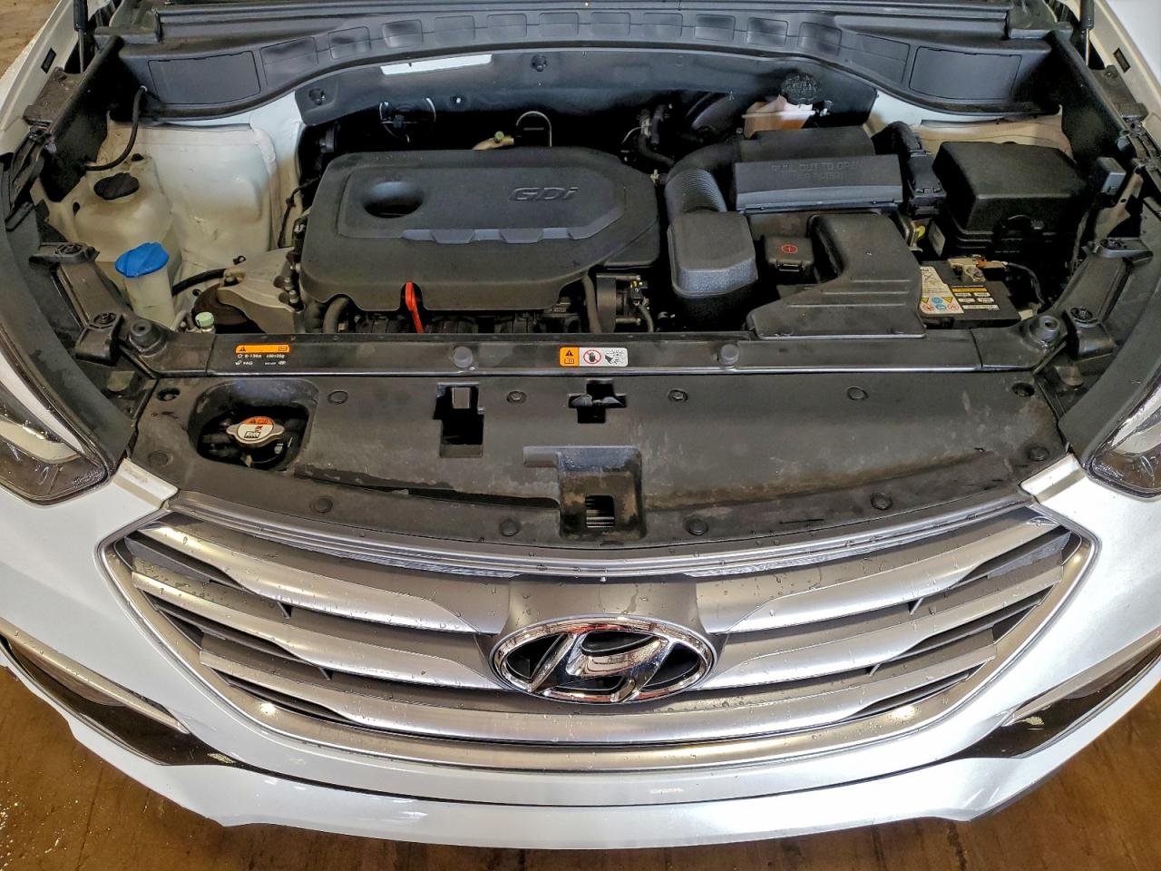 Hyundai SANTA FE Image 7