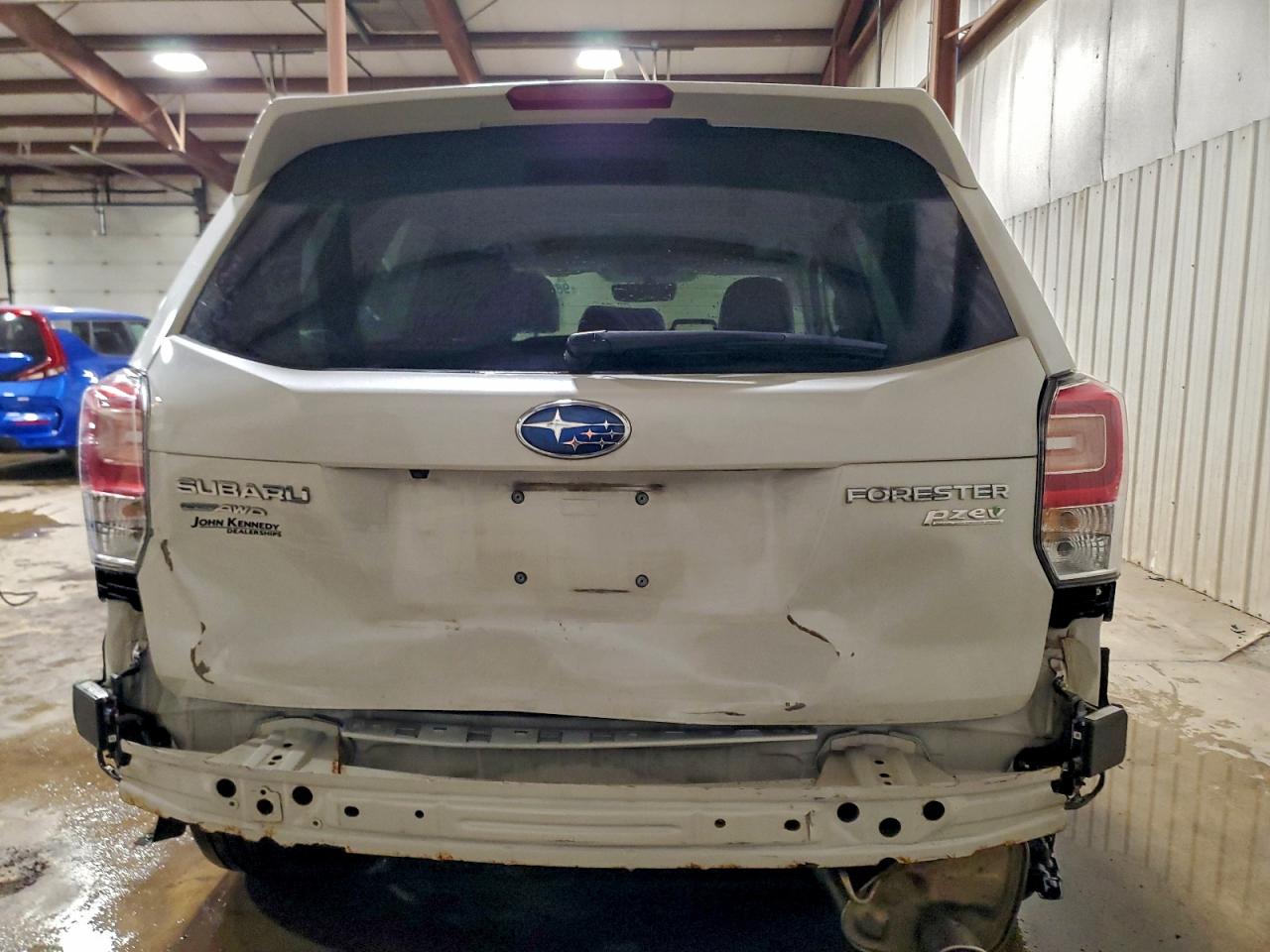Subaru Forester 2.5i Touring Image 13
