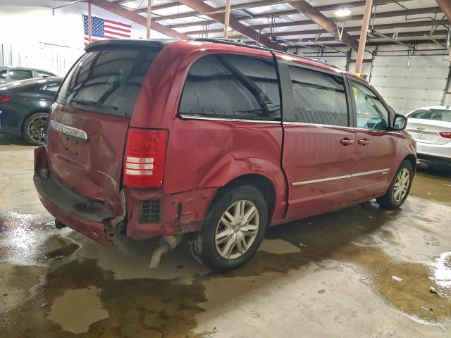 Chrysler Minivan Touring Image 3