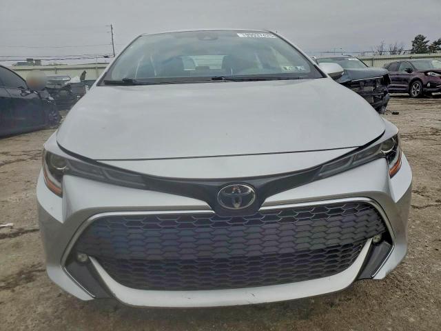 Toyota Corolla Se Image 4