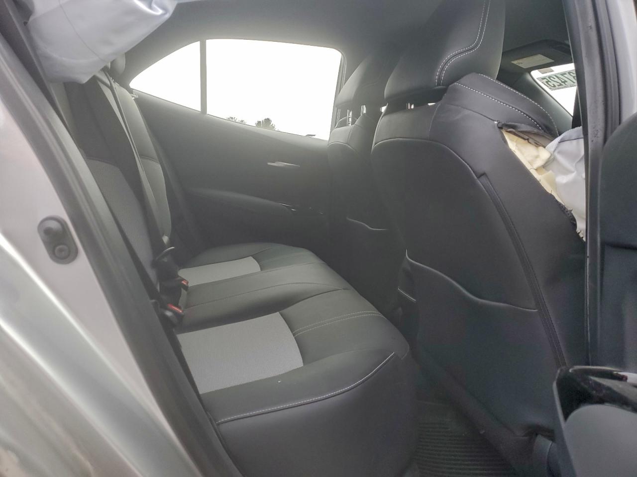 Toyota Corolla Se Image 9