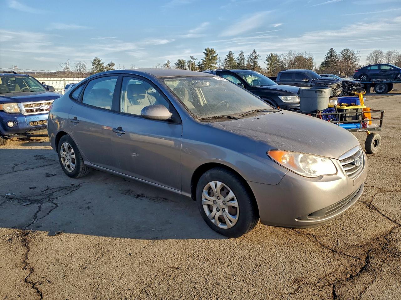 Hyundai ELANTRA Blue Image 4