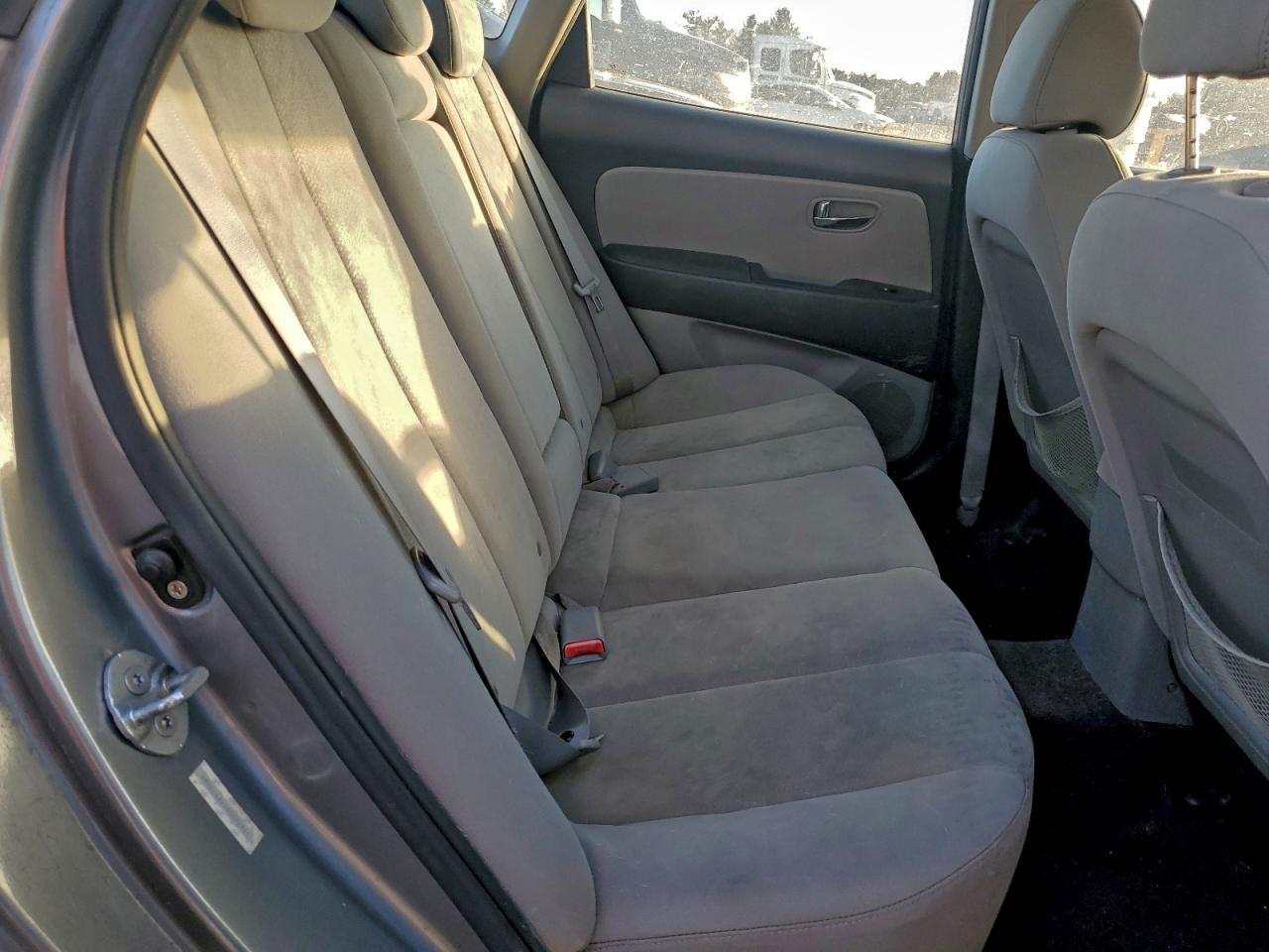 Hyundai ELANTRA Blue Image 8