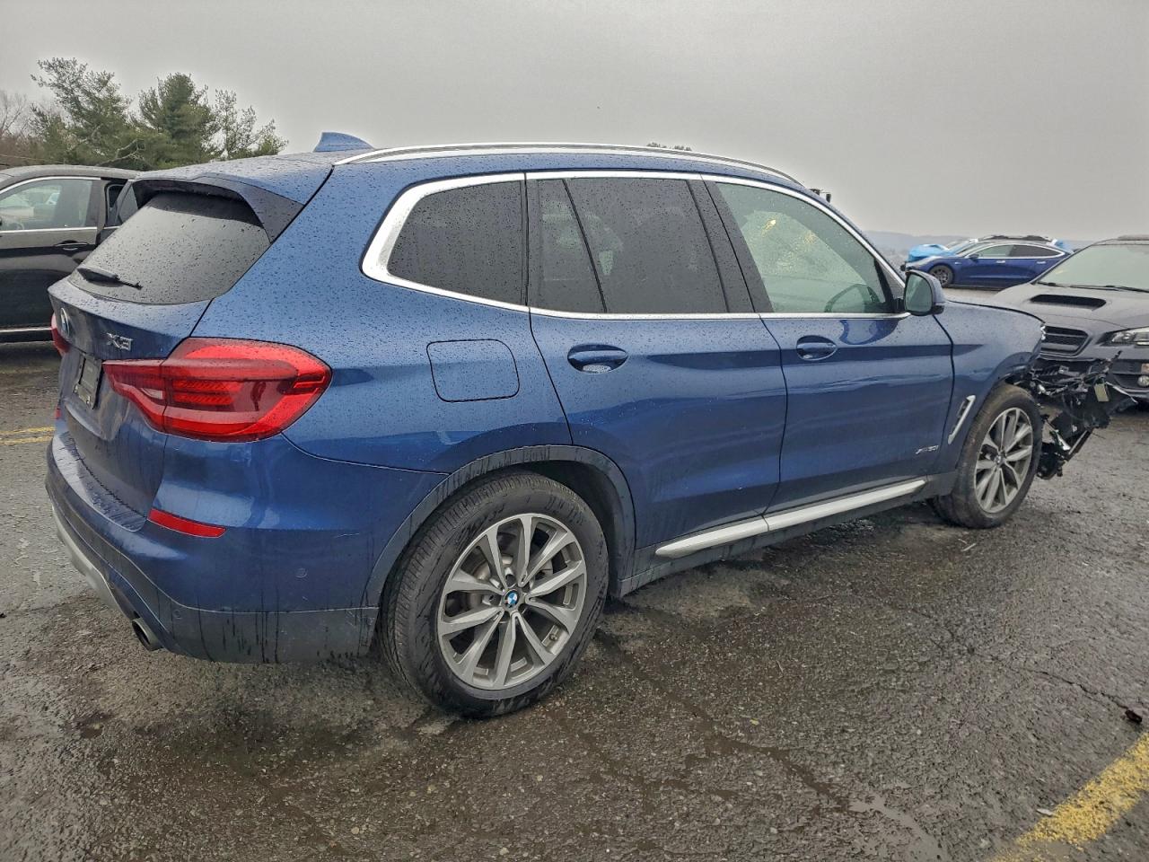 BMW X Series Xdrive30i Image 2