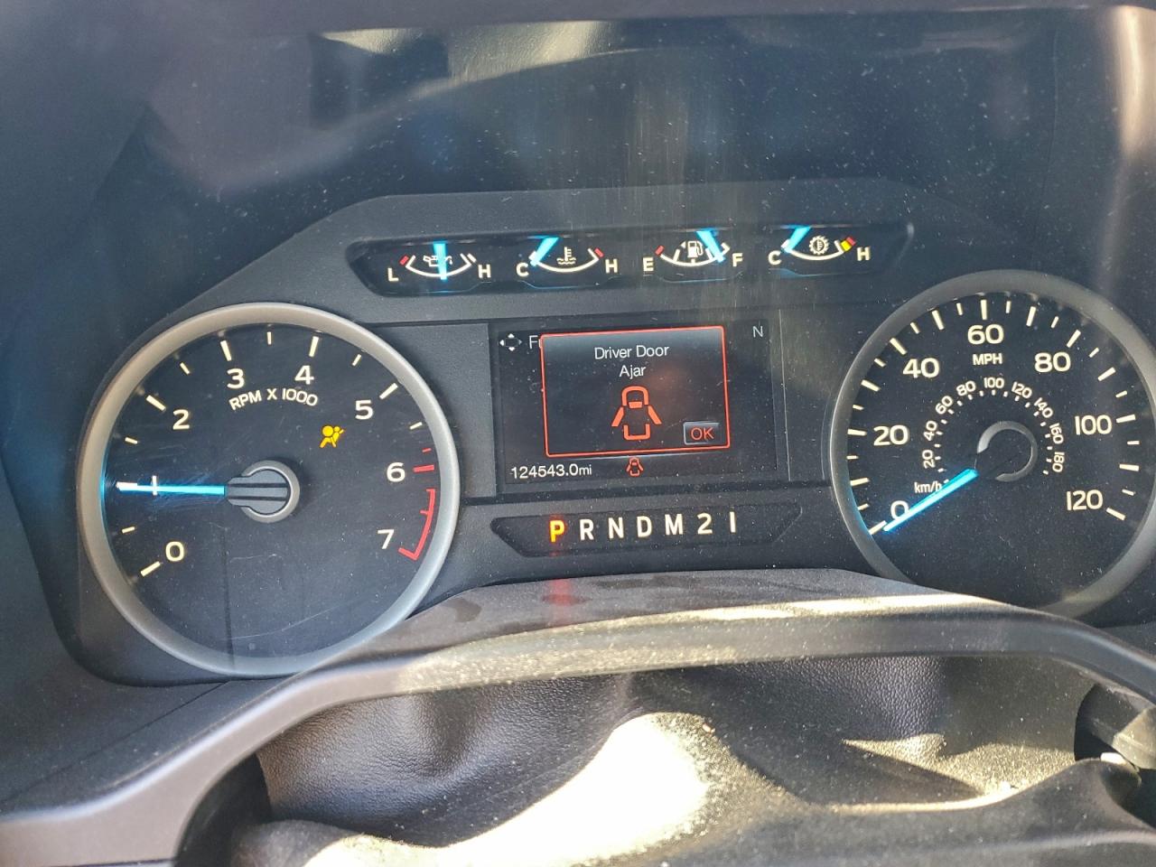 Ford F-150 Supercrew Image 5