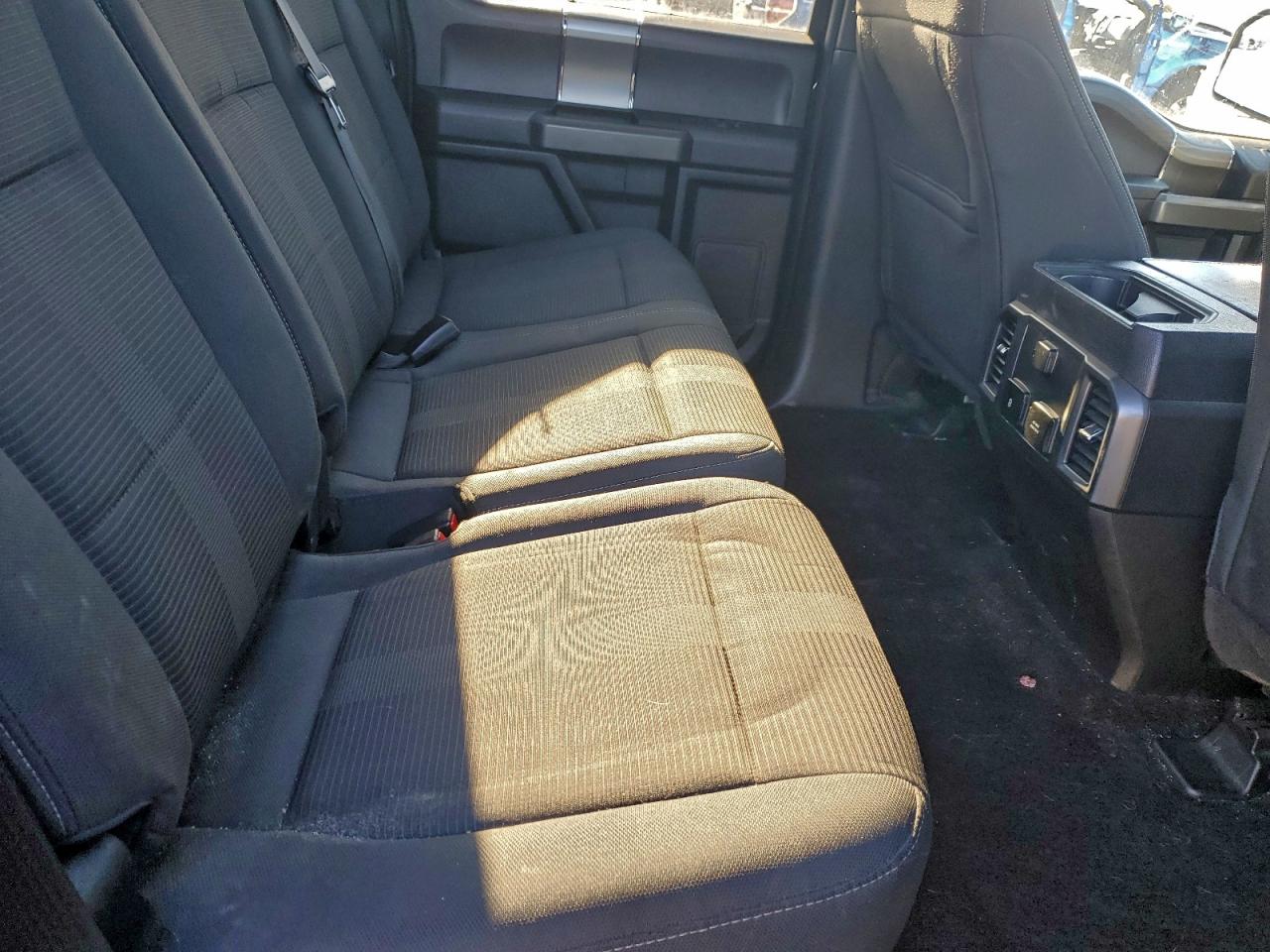 Ford F-150 Supercrew Image 10