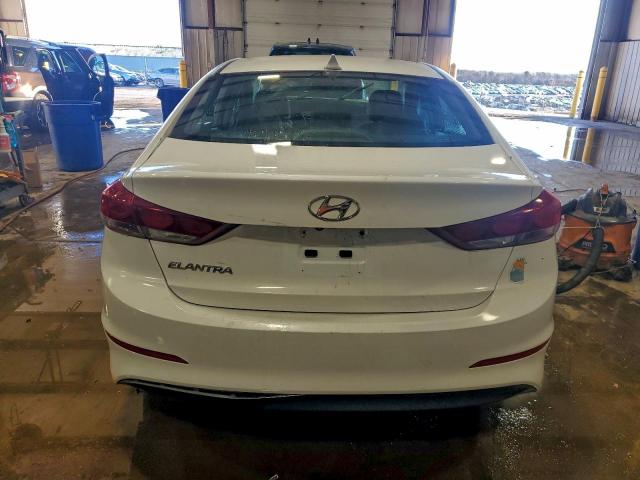 Hyundai ELANTRA Sel Image 12
