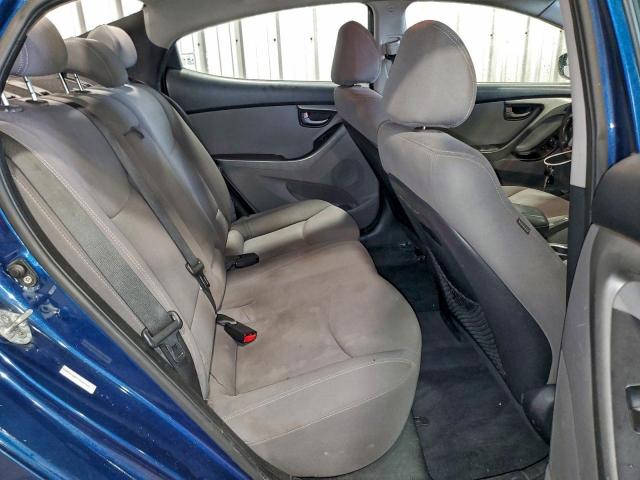 Hyundai ELANTRA Se Image 8