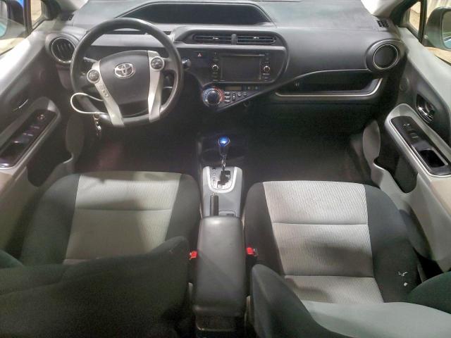 Toyota Prius Image 2