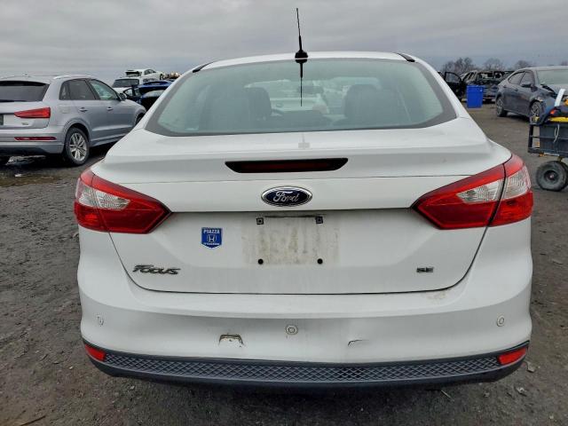 Ford Focus Se Image 7