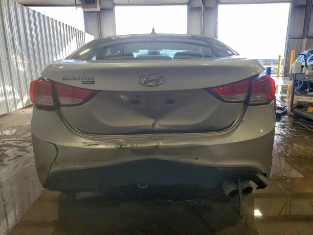 Hyundai ELANTRA Gs Image 5